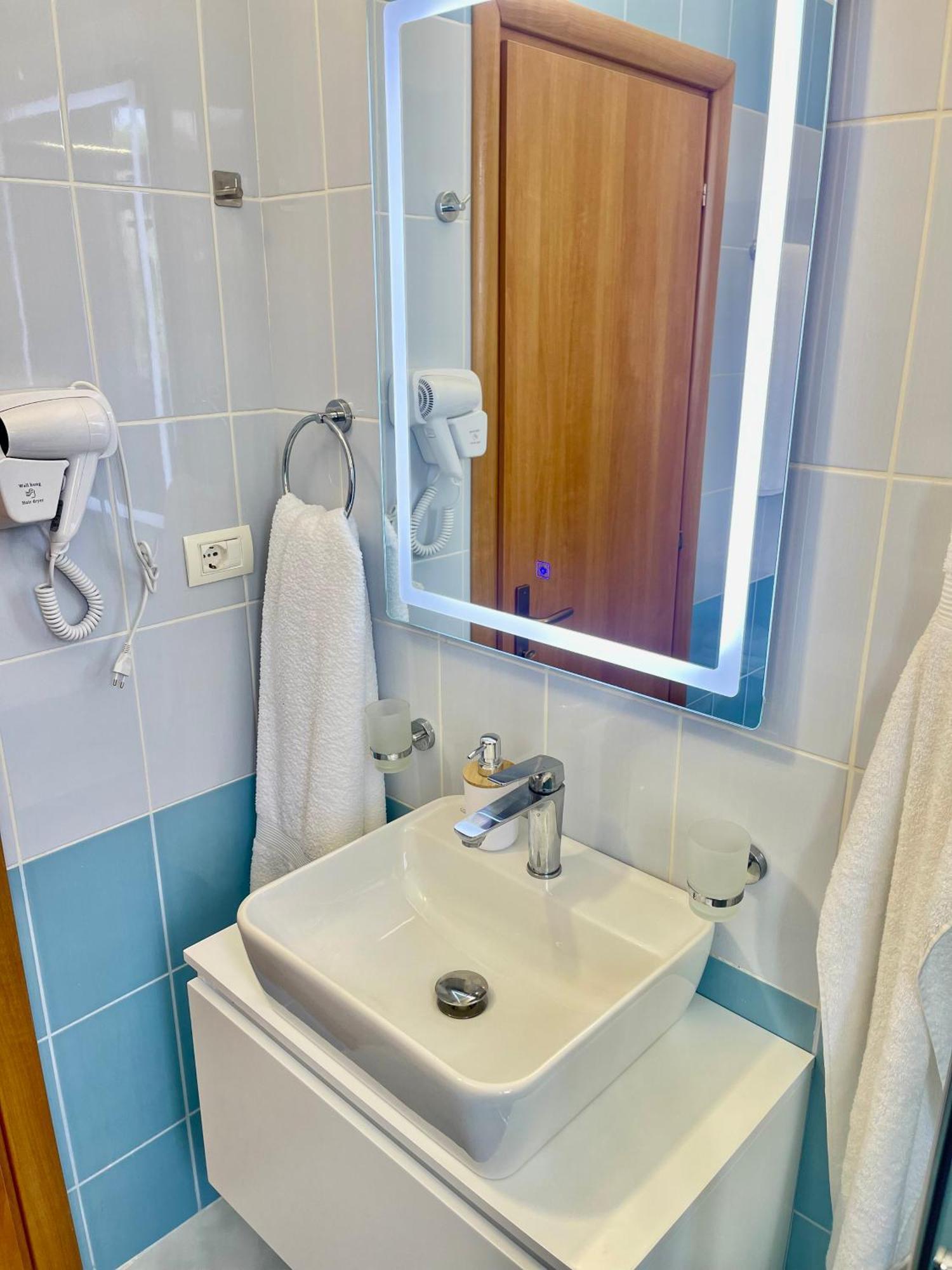 Onde Del Mare Apartment Саранда Екстер'єр фото
